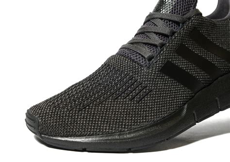 aanbieding adidas swift run|adidas originals swift run men's.